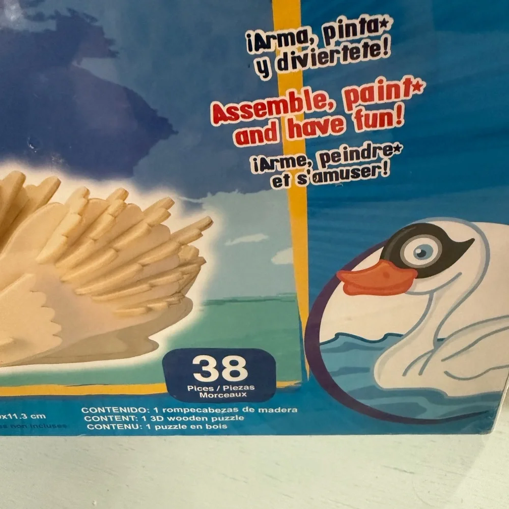 3D Wooden Puzzle Dazzling Swan (New)